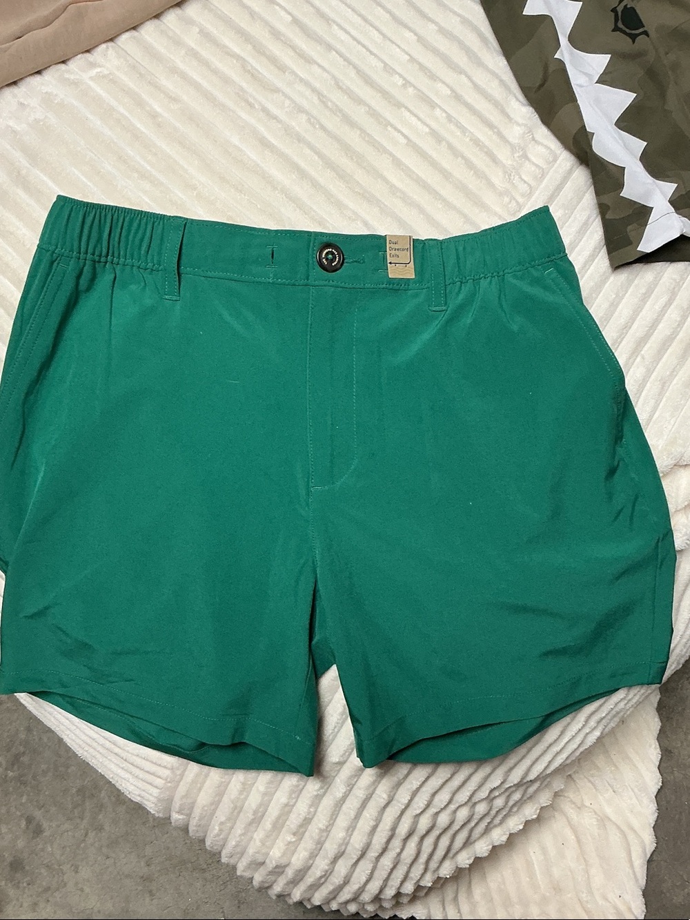 Chubbies ‘The Champion Greens’ NWT New Never Touched Mens Shorts Medium